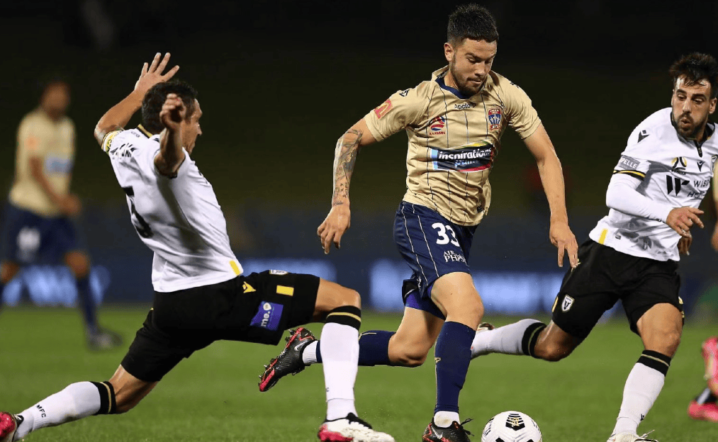 金年会官网首页-集结日体能课后，纽卡斯尔豪取连胜备战中超，球迷炸锅，临场指挥获称赞的简单介绍