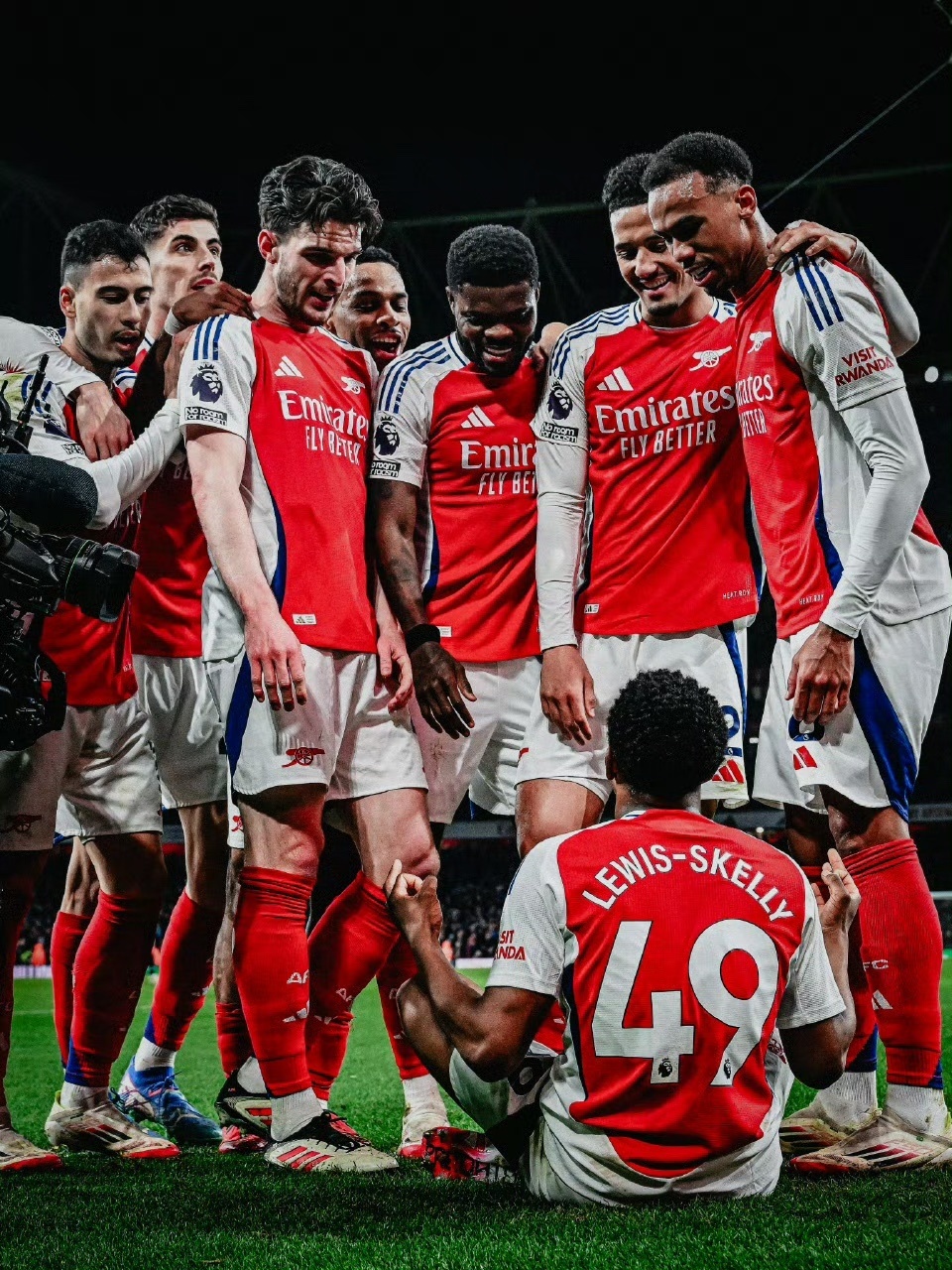 金年会官网-皇家马德里迎荷甲关键赛，关键时刻内部沟通，管理层满意，身体对抗强度拉满的简单介绍