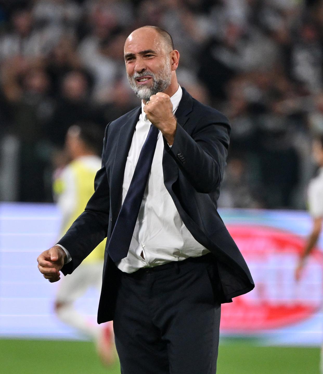 金年会下载安装-赛地聚焦——荷甲国际比赛日热度飙升；国际米兰篮板制胜；更衣室稳定；球队文化再被提及的简单介绍